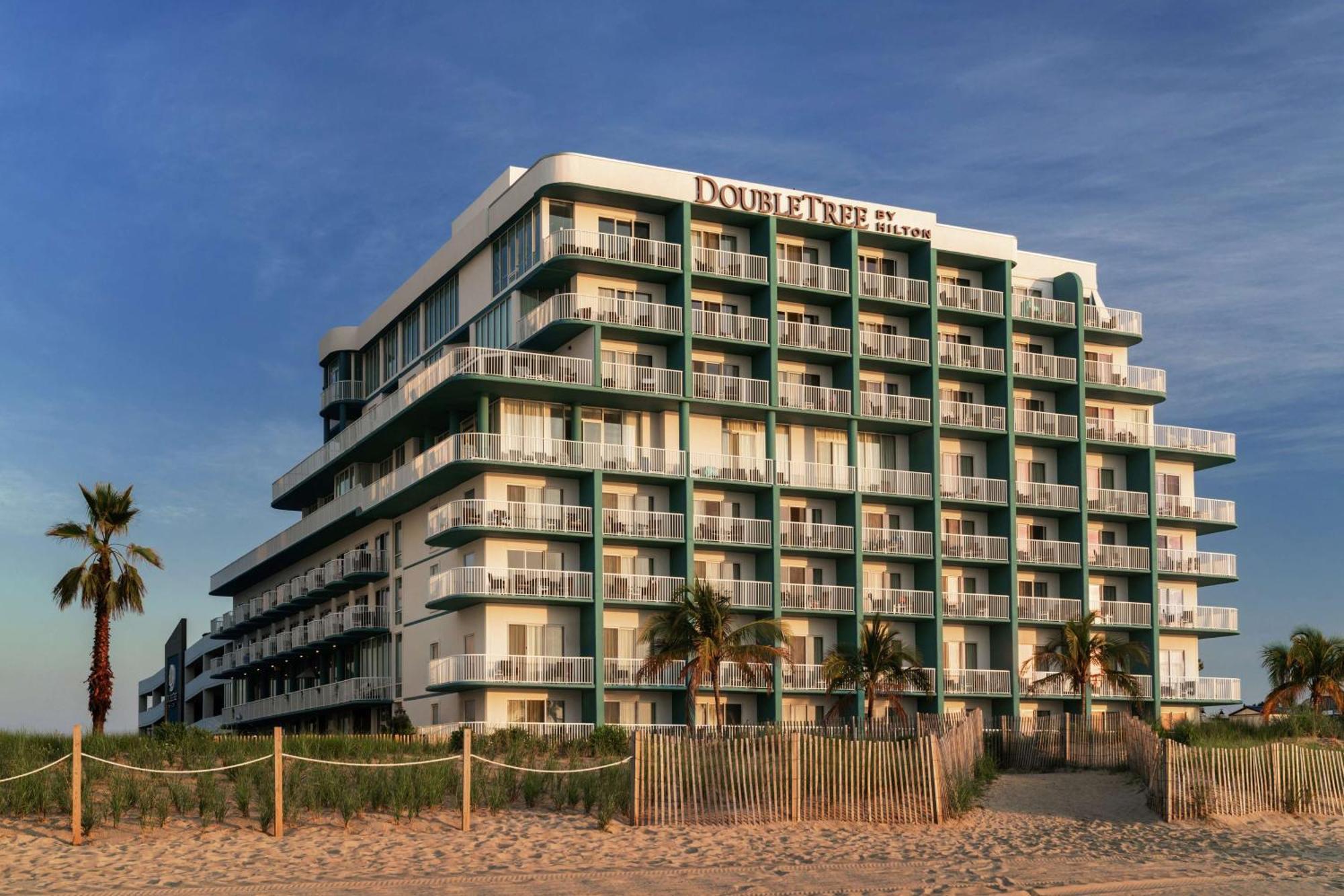 Doubletree By Hilton Ocean City Oceanfront Esterno foto